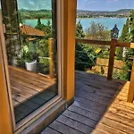 Borostyan Bed & Breakfast 3*