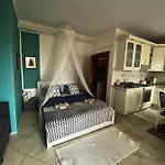 Borostyan Bed & Breakfast 3*