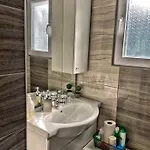 Bed & Breakfast Borostyan 3*
