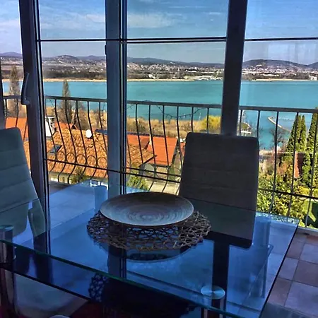 Borostyan Bed & Breakfast