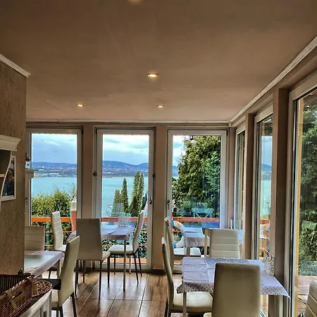 Bed & Breakfast Borostyán Tihany