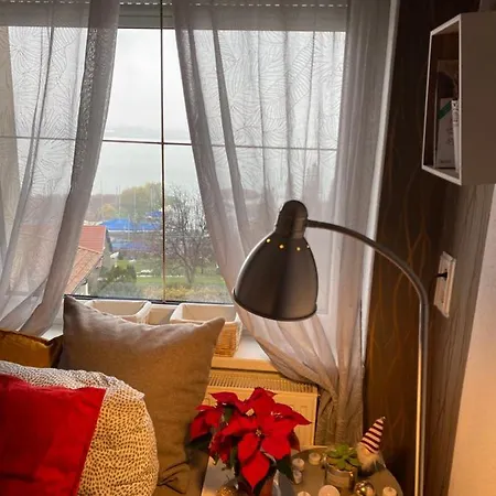 Borostyán Bed & Breakfast