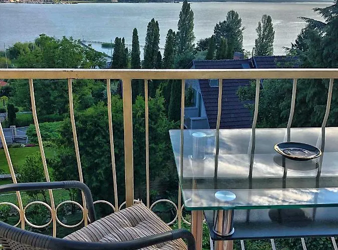 Bed & Breakfast Borostyan Tihany