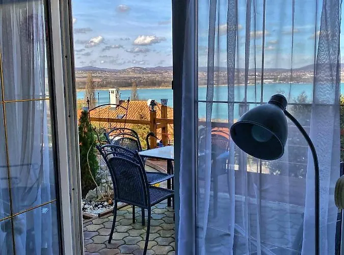 Borostyan Tihany