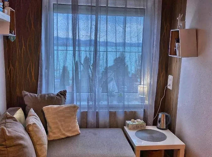 Bed & Breakfast Borostyan