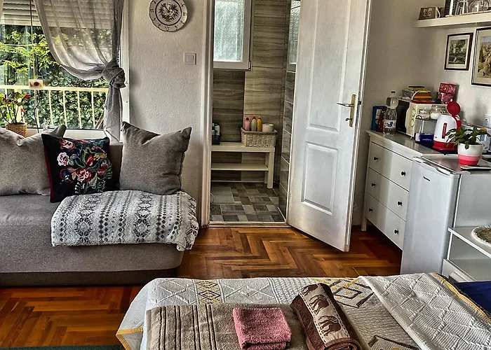 Bed & Breakfast Borostyan