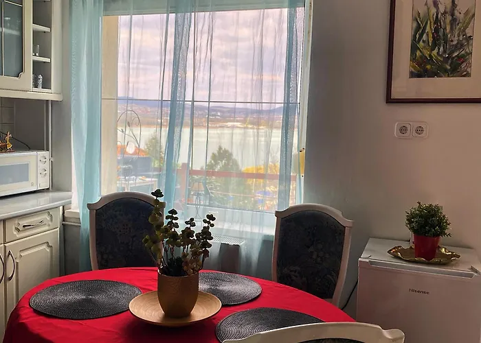 Borostyan Bed & Breakfast Tihany