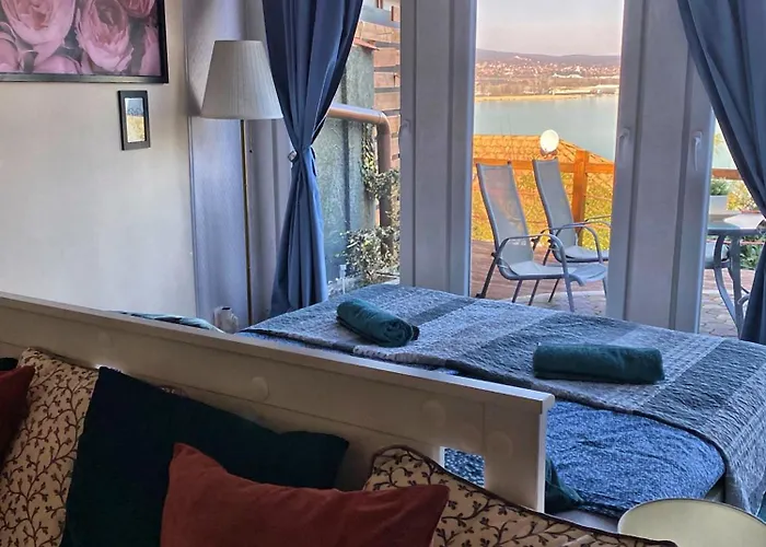 Borostyan Bed & Breakfast 3*